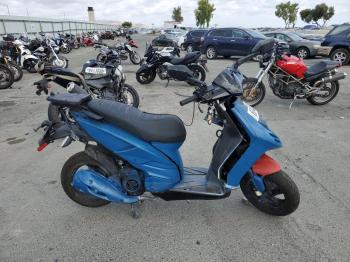  Salvage Piaggio Scooter