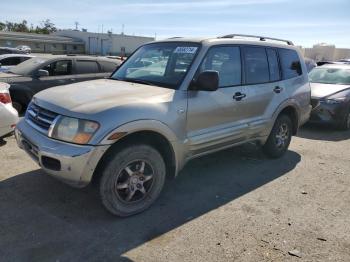  Salvage Mitsubishi Montero