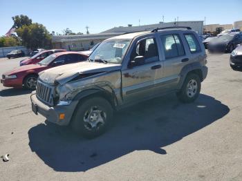  Salvage Jeep Liberty