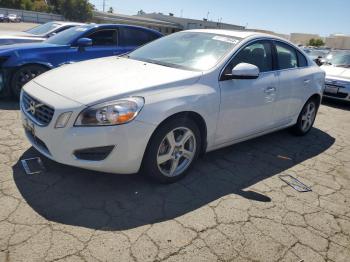  Salvage Volvo S60