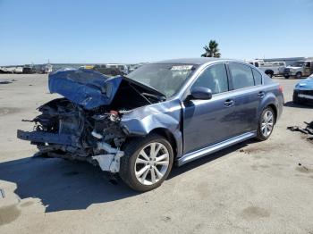  Salvage Subaru Legacy