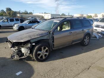  Salvage Volvo XC70