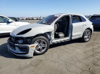  Salvage Porsche Macan Base