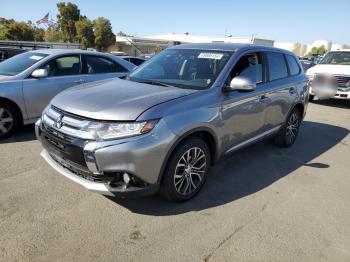  Salvage Mitsubishi Outlander