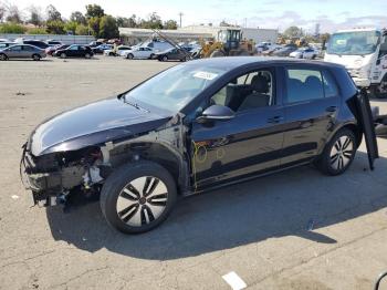  Salvage Volkswagen Golf