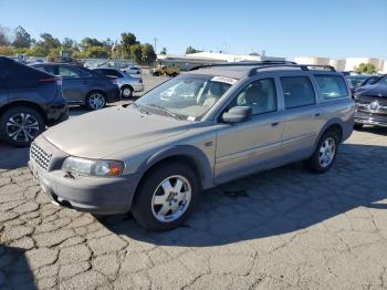  Salvage Volvo XC70