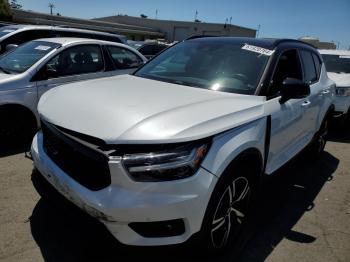  Salvage Volvo XC40