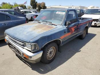  Salvage Toyota Pickup