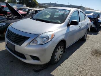  Salvage Nissan Versa