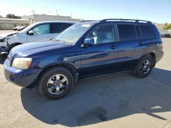  Salvage Toyota Highlander