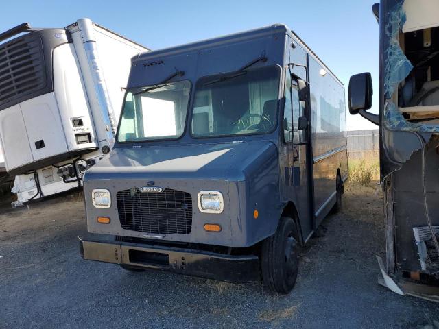  Salvage Freightliner Chassis M