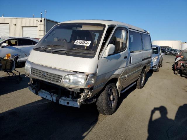  Salvage Toyota Hiace