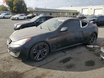  Salvage Hyundai Genesis