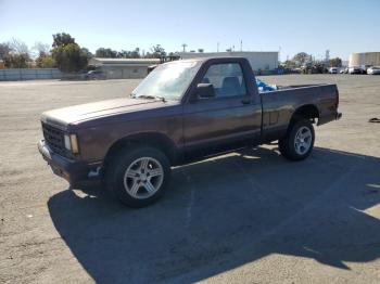  Salvage Chevrolet S-10