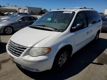  Salvage Chrysler Minivan