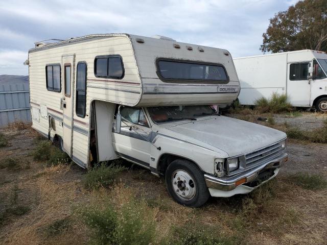  Salvage Toyota Pickup