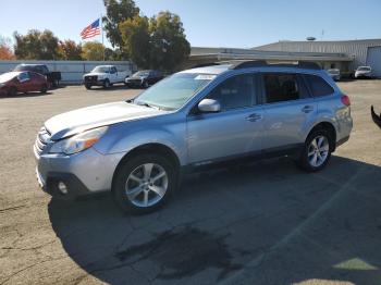  Salvage Subaru Outback