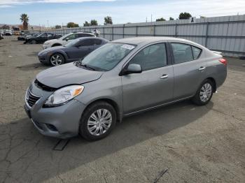  Salvage Nissan Versa