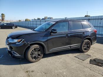  Salvage Mitsubishi Outlander