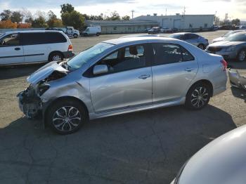  Salvage Toyota Yaris