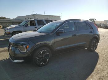  Salvage Kia Niro