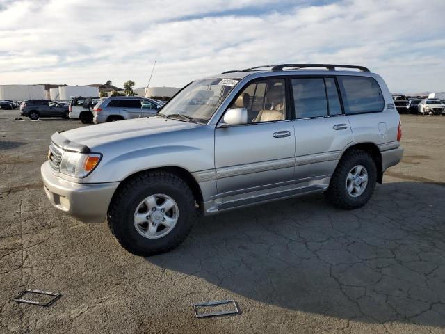  Salvage Toyota Land Cruis