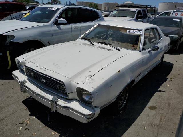  Salvage Ford Mustang