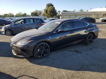  Salvage Lexus Es