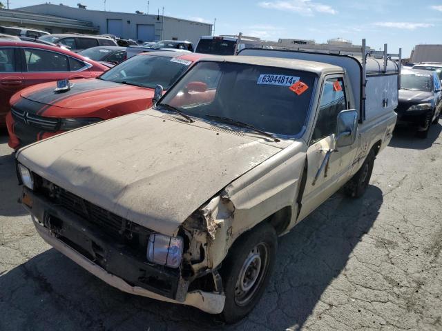  Salvage Toyota Pickup