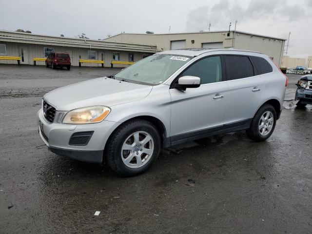  Salvage Volvo XC60