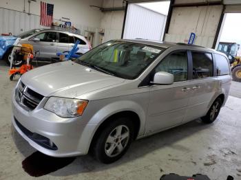  Salvage Dodge Caravan