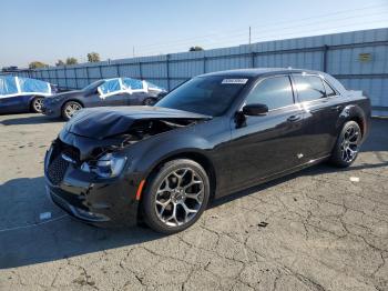  Salvage Chrysler 300