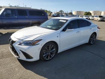  Salvage Lexus Es