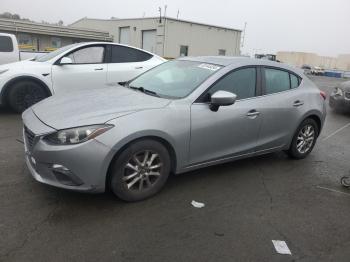  Salvage Mazda 3