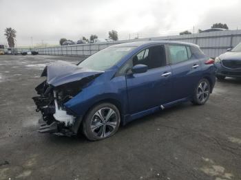  Salvage Nissan LEAF