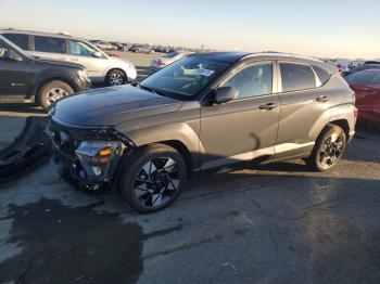  Salvage Hyundai KONA