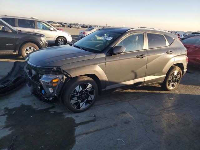  Salvage Hyundai KONA