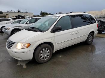  Salvage Chrysler Minivan