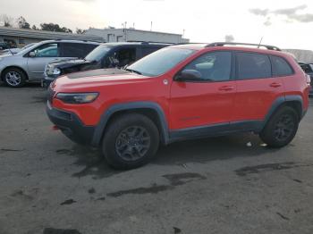  Salvage Jeep Cherokee