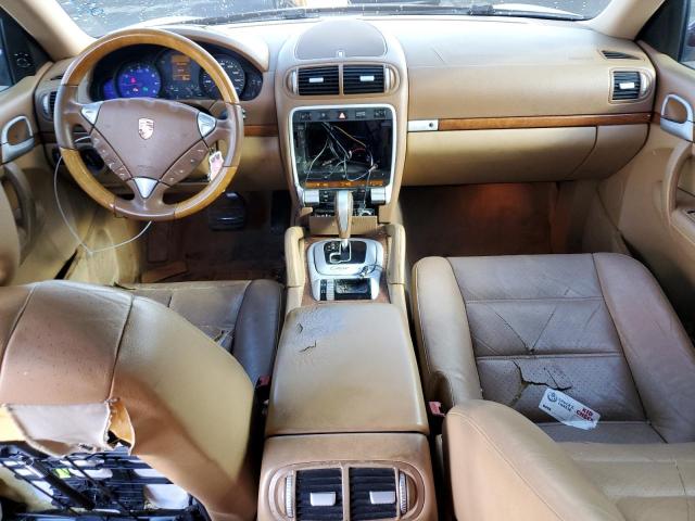 Porsche Cayenne Image 9