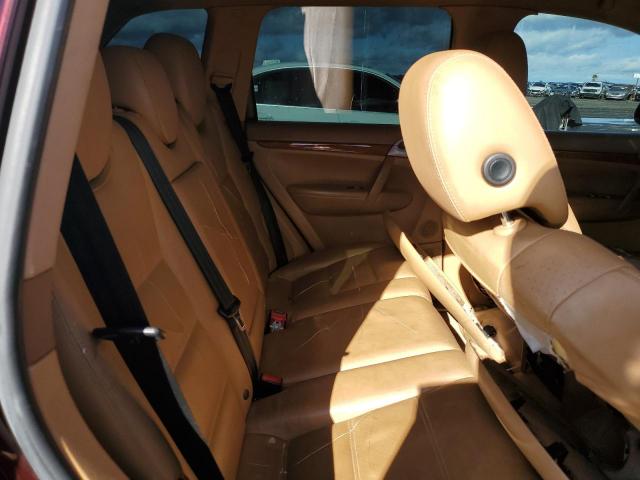 Porsche Cayenne Image 8