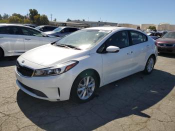  Salvage Kia Forte