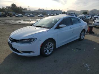  Salvage Chrysler 200