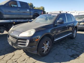  Salvage Porsche Cayenne