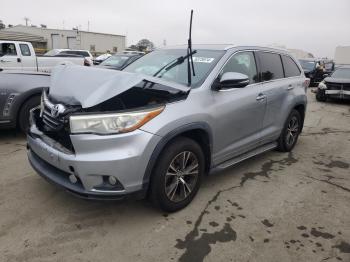  Salvage Toyota Highlander