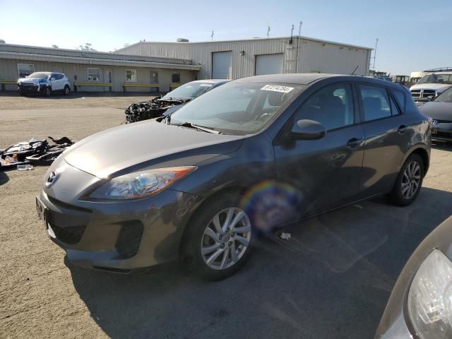  Salvage Mazda 3