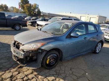  Salvage Mazda Mazda3