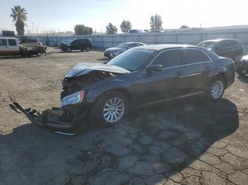  Salvage Chrysler 300