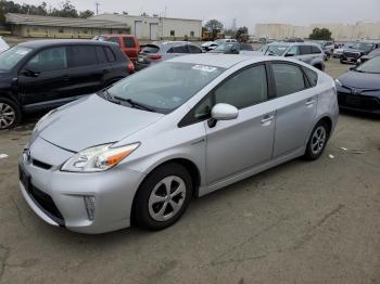  Salvage Toyota Prius