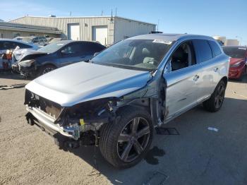  Salvage Volvo XC60